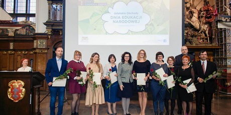  Uroczystość w Dworze Artusa-nauczyciele XIX LO odebrali Nagrody Prezydenta Miasta Gdańska